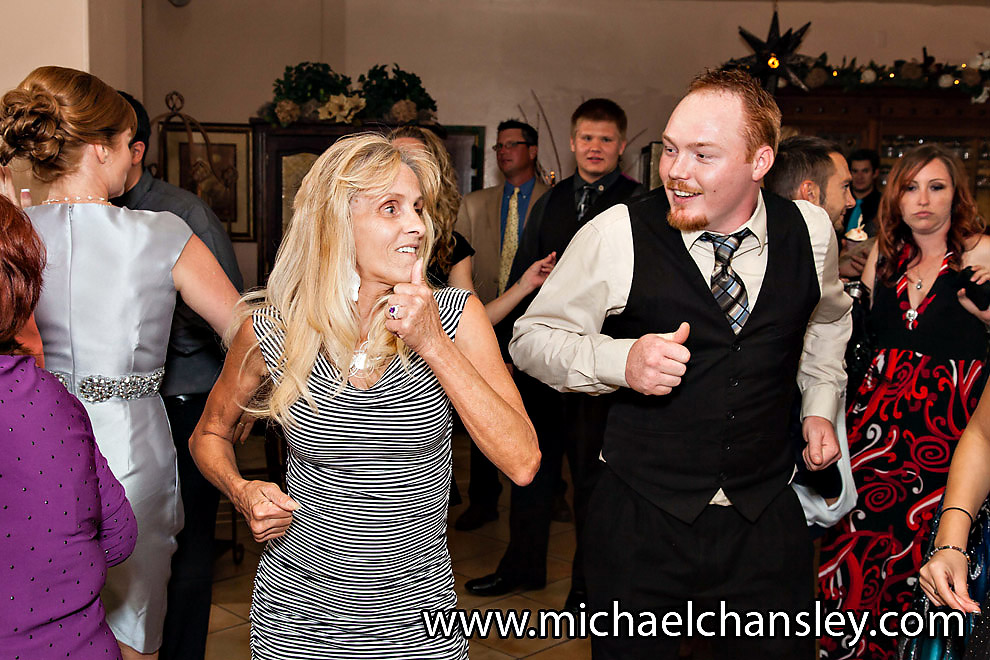 Stillwell House wedding photographer